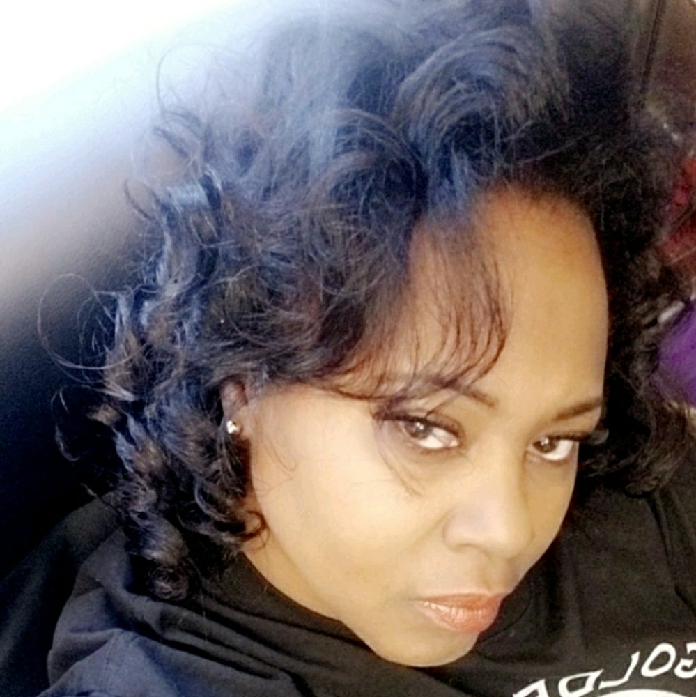 Meet your Posher, Devoted Diva BJ